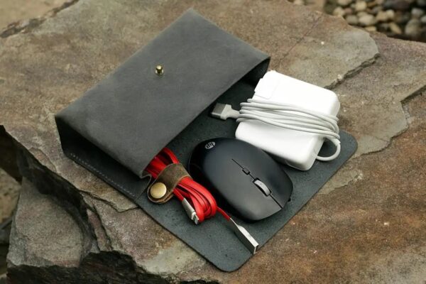 Accessories And Gadgets Travel Pouch